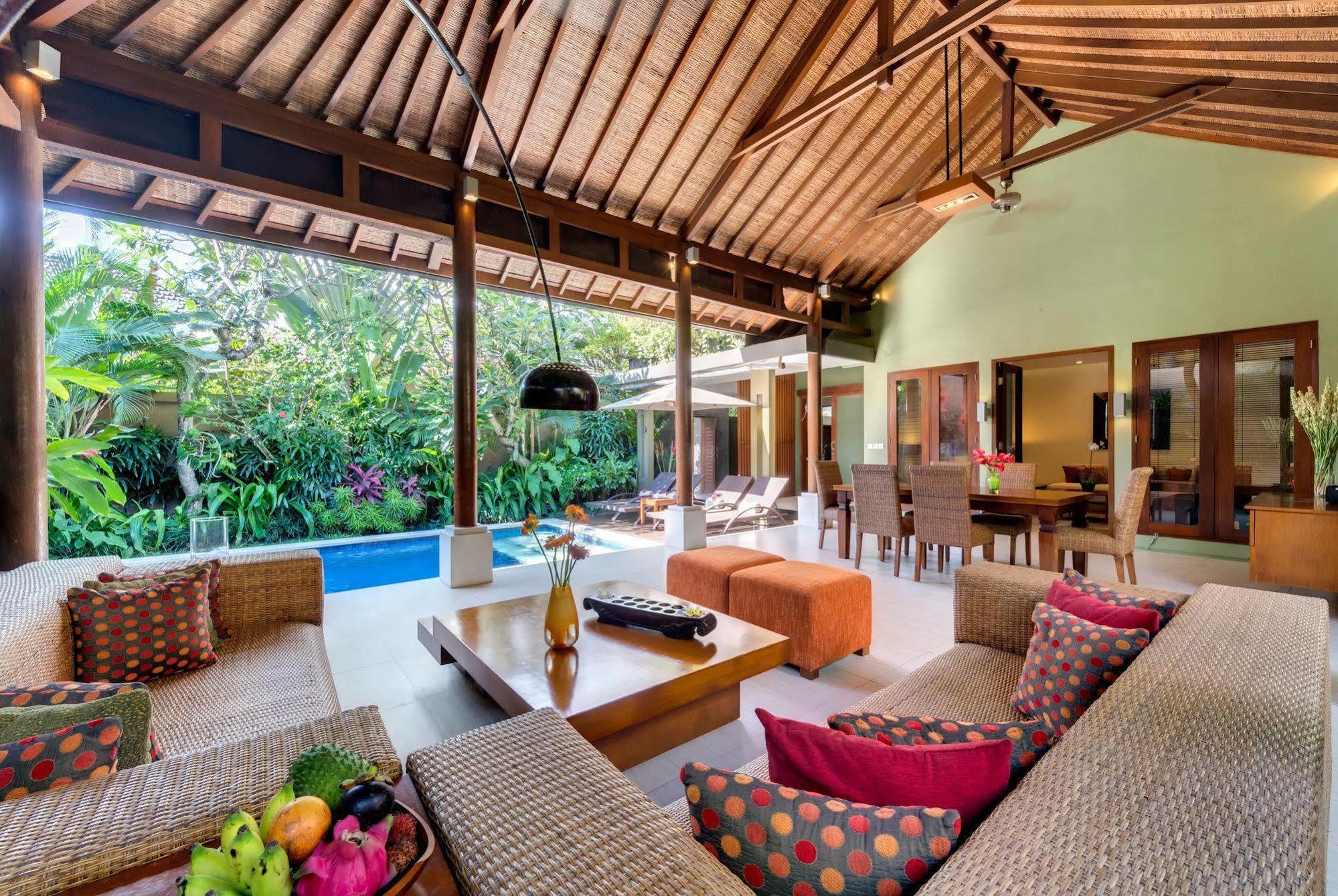 Lakshmi Villas Seminyak Exterior foto